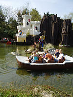 Legoland, in een bootje langs de piraten