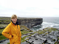 Ierland2005 083 - Inishmore, .. op een toerist na dan