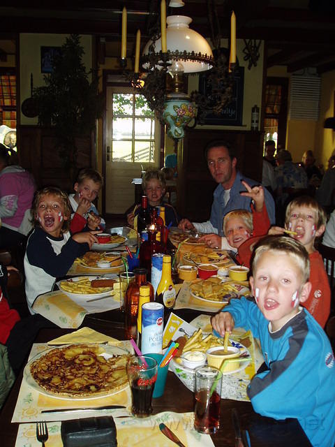 Natuurlijk ook Pannekoeken (ahum.. frieten) eten